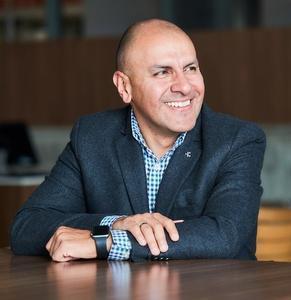 CARLOS MAURICIO VÁSQUEZ