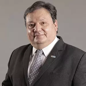 Mauricio López González