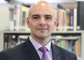 Bajo el marco del AI Act: Compliance algorítmico y la gobernanza de riesgos entre Europa y Colombia